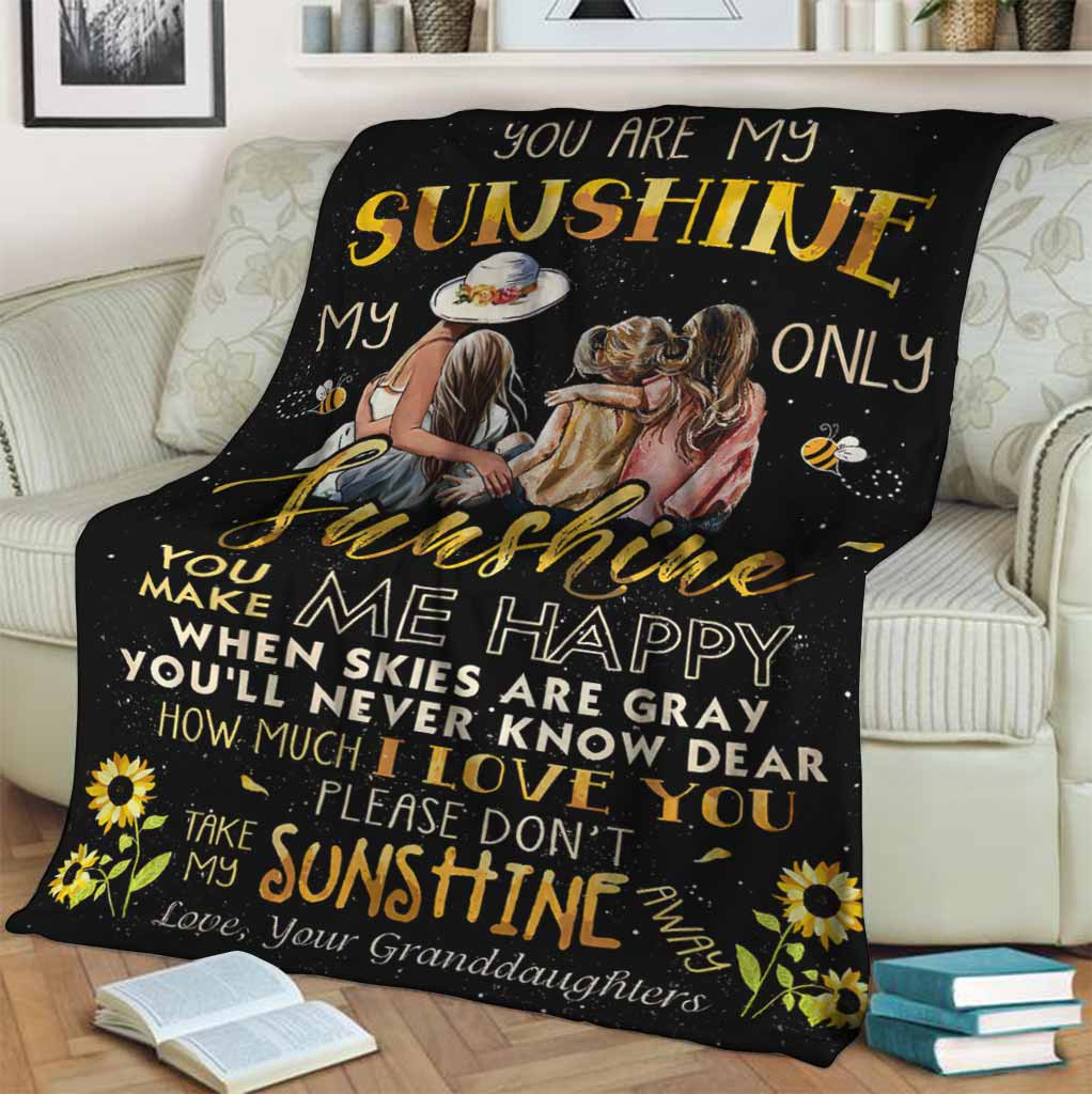 Family You Are My Sunshine - Flannel Blanket - Owls Matrix LTD