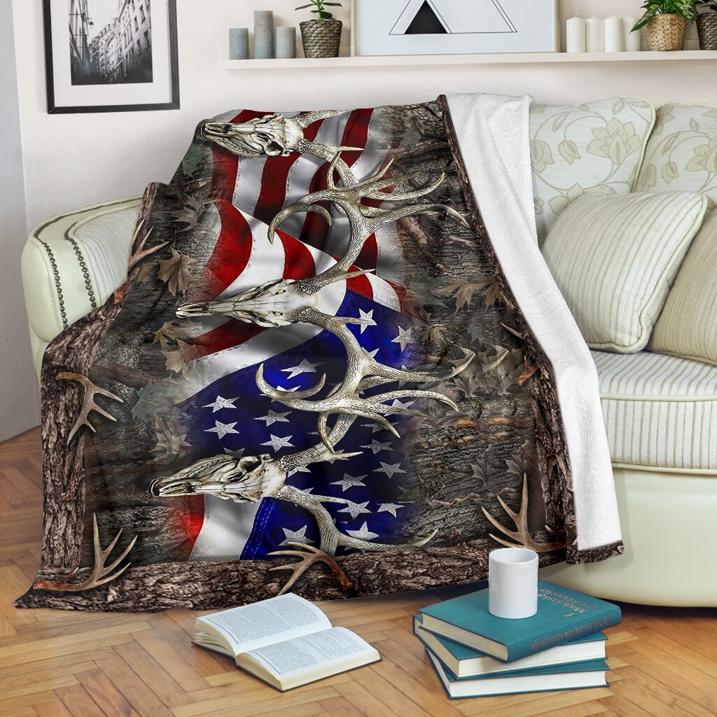 Hunting American Hunters Hunting - Flannel Blanket - Owls Matrix LTD