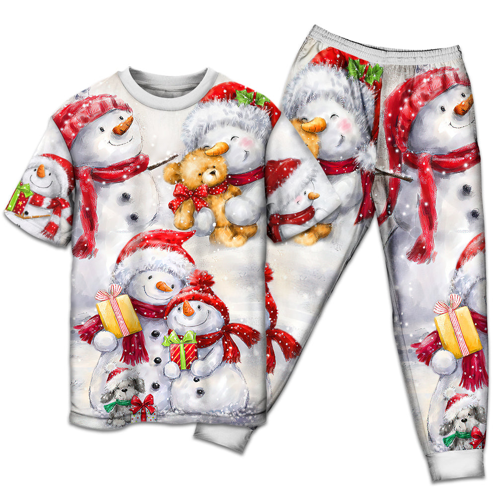T-shirt + Pants / S Christmas Snowman In Love So Happy Xmas Painting Style - Pajamas Short Sleeve - Owls Matrix LTD