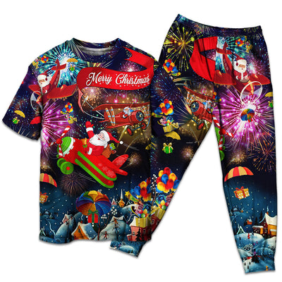 T-shirt + Pants / S Christmas Spreading Love Santa - Pajamas Short Sleeve - Owls Matrix LTD