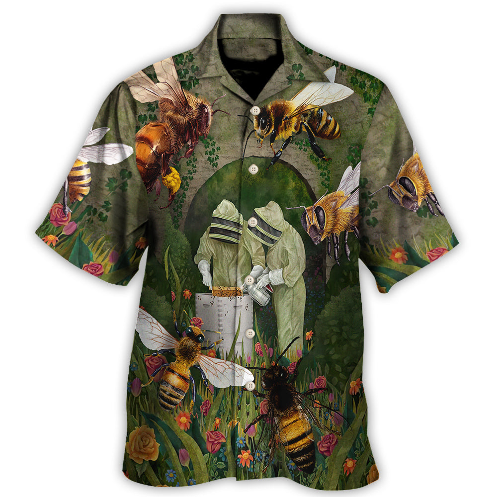 Hawaiian Shirt / Adults / S Bee Alert Beekeeper Vintage Style - Hawaiian Shirt - Owls Matrix LTD