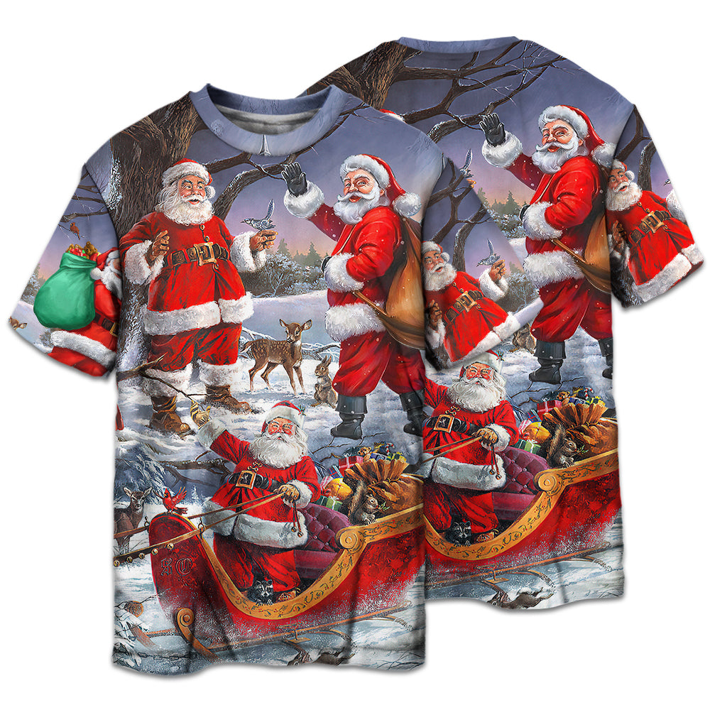 T-shirt / S Christmas Funny Santa Claus Happy Xmas Is Coming Amazing Art Style High - Pajamas Short Sleeve - Owls Matrix LTD