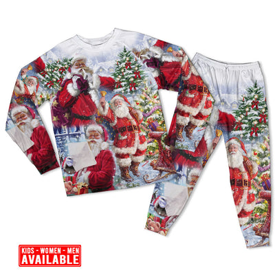 Women / S Christmas Santa Claus Is Coming To Town - Pajamas Long Sleeve - Owls Matrix LTD