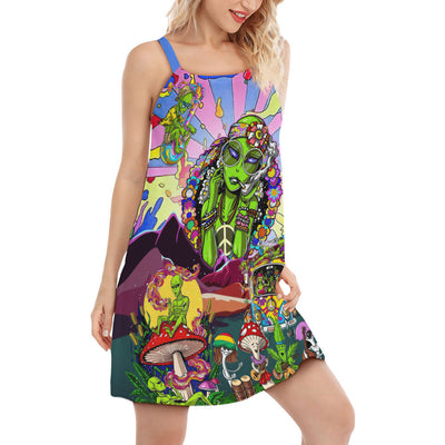 S Hippie Alien Peace Life Color - Women's Sleeveless Cami Dress - Owls Matrix LTD