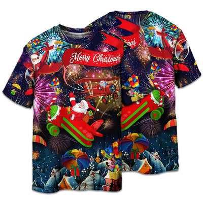 T-shirt / S Christmas Spreading Love Santa - Pajamas Short Sleeve - Owls Matrix LTD