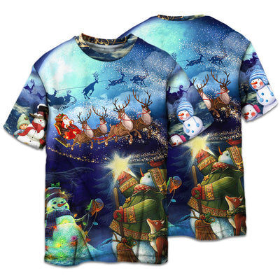 T-shirt / S Christmas Rudolph Santa Claus Reindeer Snowman Light Art Style - Pajamas Short Sleeve - Owls Matrix LTD