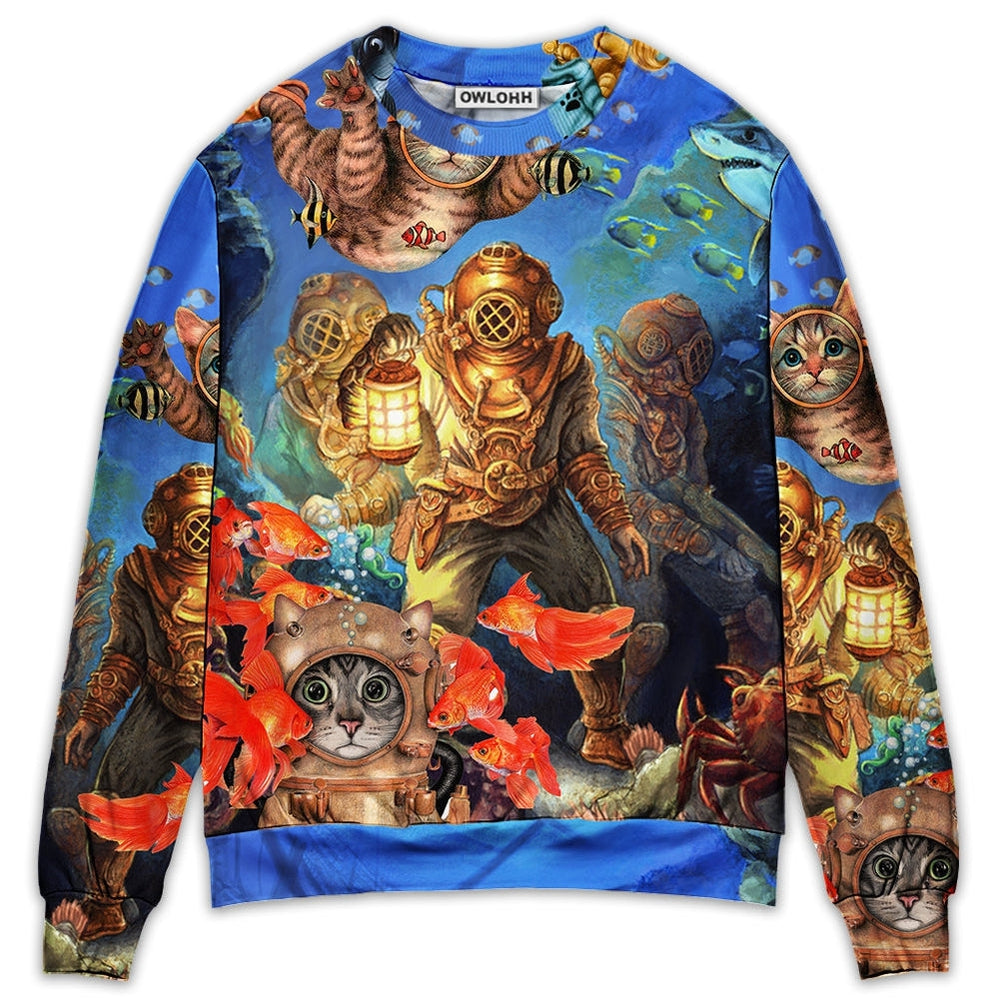 Sweater / S Diving Cat Under The Sea Art Style - Sweater - Ugly Christmas Sweaters - Owls Matrix LTD