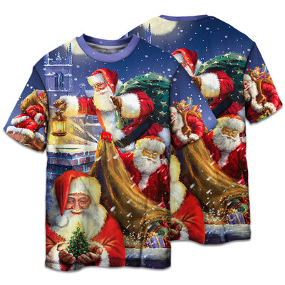 T-shirt / S Christmas Funny Santa Claus Up On Rooftop Art Style - Pajamas Short Sleeve - Owls Matrix LTD