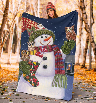 Owl Christmas Is Coming Owl - Flannel Blanket - Owls Matrix LTD