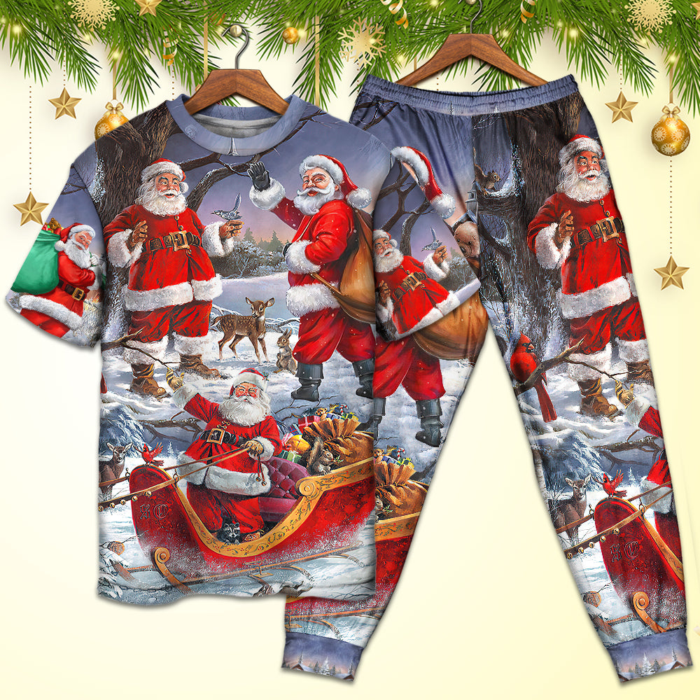 Christmas Funny Santa Claus Happy Xmas Is Coming Amazing Art Style High - Pajamas Short Sleeve - Owls Matrix LTD