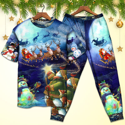 Christmas Rudolph Santa Claus Reindeer Snowman Light Art Style - Pajamas Short Sleeve - Owls Matrix LTD