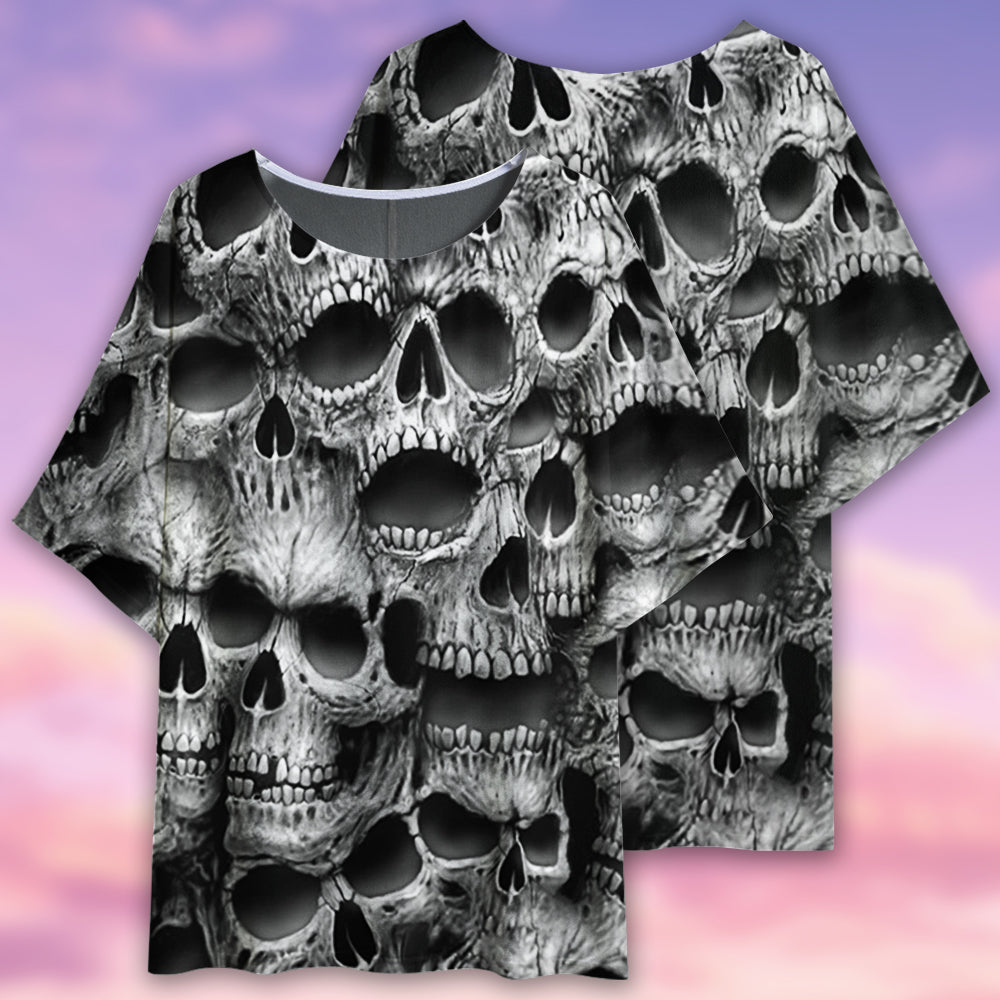 Skull No Fear No Pain Black - Women's T-shirt With Bat Sleeve - Owls Matrix LTD