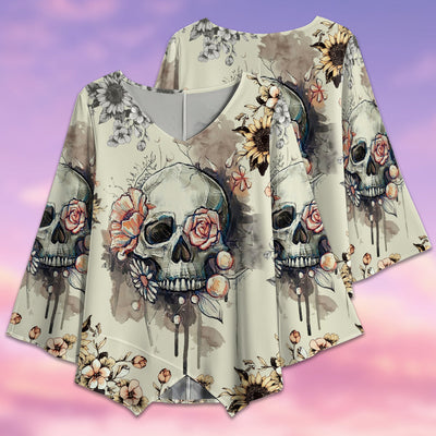 Skull Vintage Flower Style - V-neck T-shirt - Owls Matrix LTD