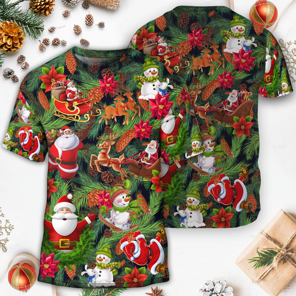 Christmas Santa Snowman Merry Xmas To Everyone - Round Neck T-shirt - Owls Matrix LTD