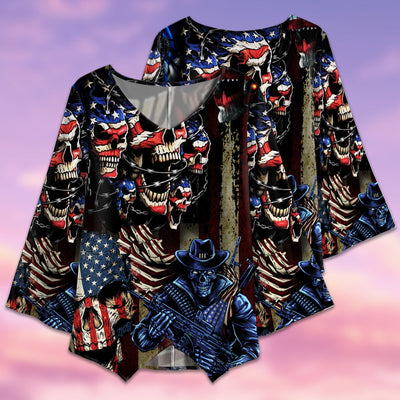 Skull America Flag Vintage - V-neck T-shirt - Owls Matrix LTD