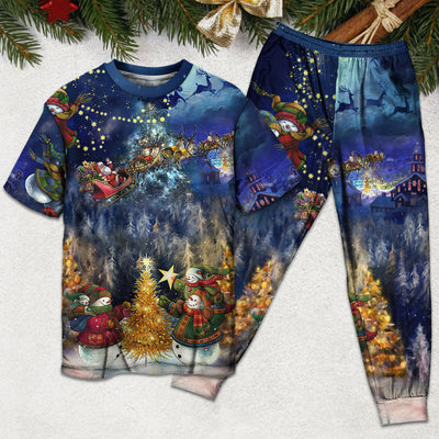Christmas Family In Love - Pajamas Short Sleeve - Owls Matrix LTD