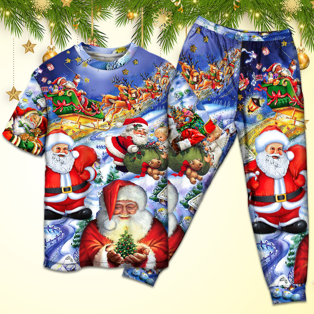 Christmas Funny Santa Claus Happy Xmas Is Coming Art Style Nice - Pajamas Short Sleeve - Owls Matrix LTD