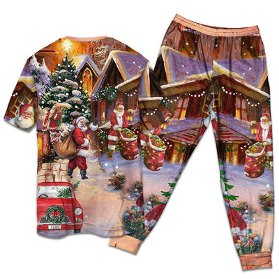 Christmas Santa Is Delivering Love - Pajamas Short Sleeve - Owls Matrix LTD