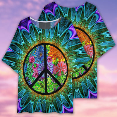 Hippie Colorful Lighting Wonderful Life - Women's T-shirt With Bat Sleeve - Owls Matrix LTD