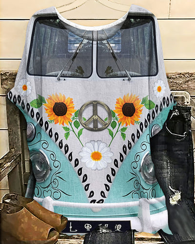 Hippie Van With Daisy And Sunflower - Women's T-shirt With Bat Sleeve - Owls Matrix LTD