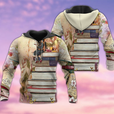 Book Girl Loves Books - Hoodie - Owls Matrix LTD